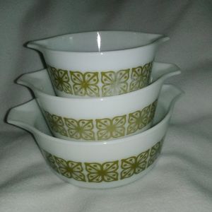 Pyrex Floral Olive Green Bowl Set 475 474 473